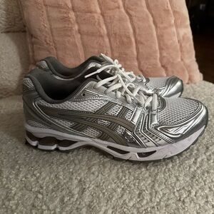 Asics Gel-Kayano 14 Sneakers